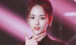 娱乐圈爆料君杨超越,娱乐圈爆料君的星光璀璨之路