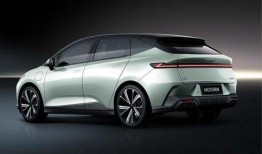 纯电动车最新爆料,续航突破、价格亲民，未来出行新选择！”