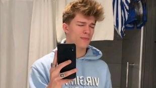 吃瓜少女娱乐解说